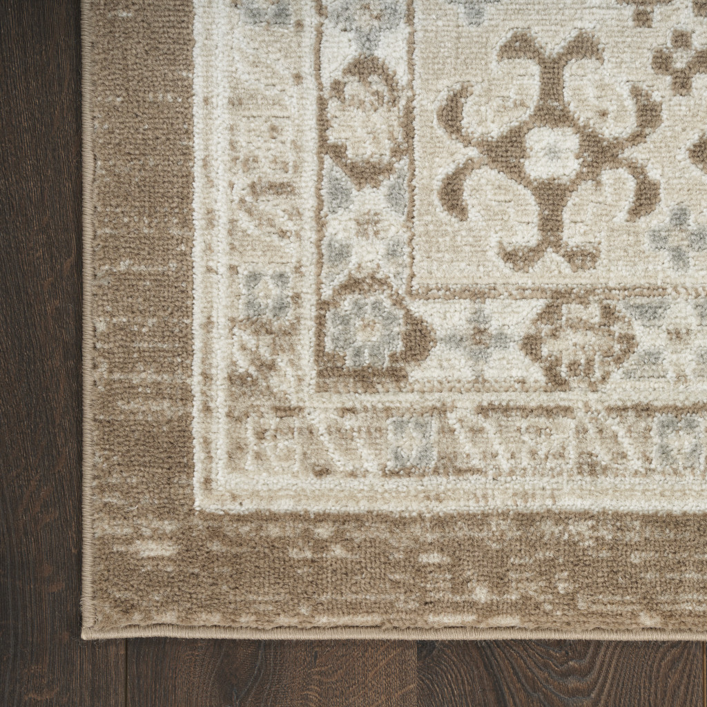 4" X 6" Brown Geometric Distressed Area Rug