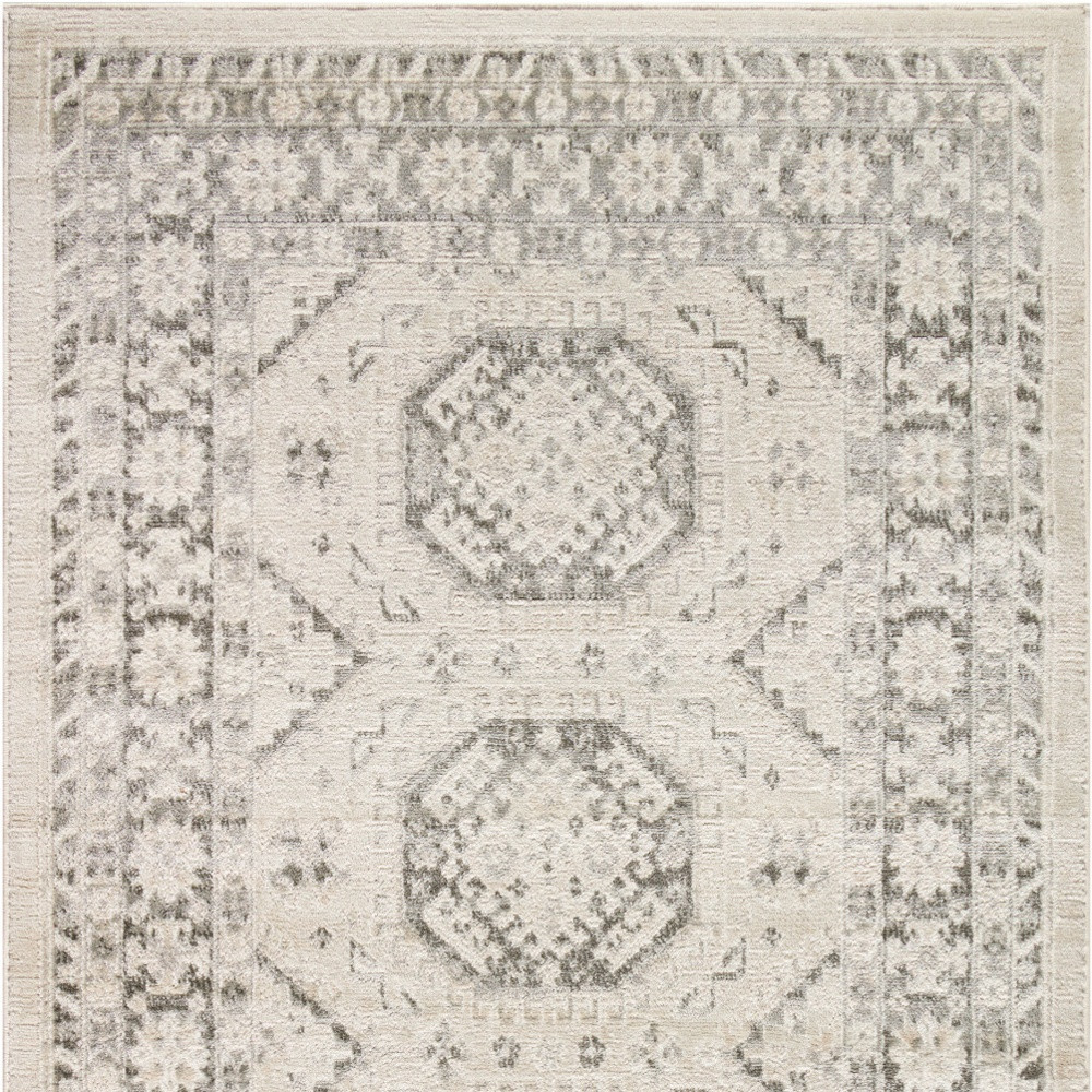 4" X 6" Gray Geometric Distressed Area Rug