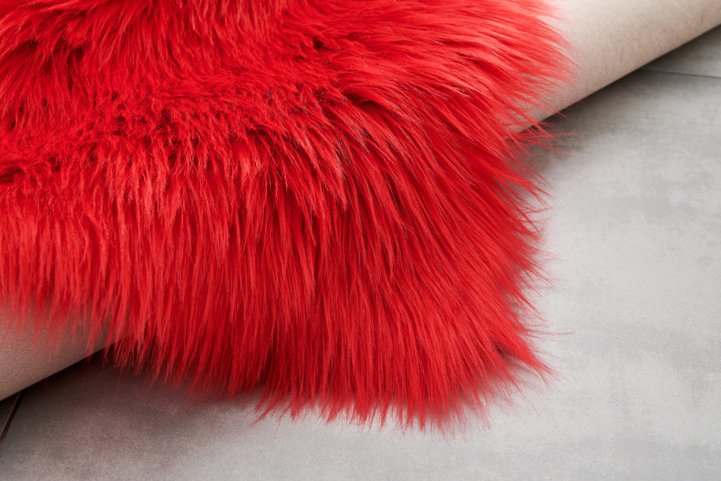2" X 5" Red Faux Sheepskin Shag Washable Area Rug