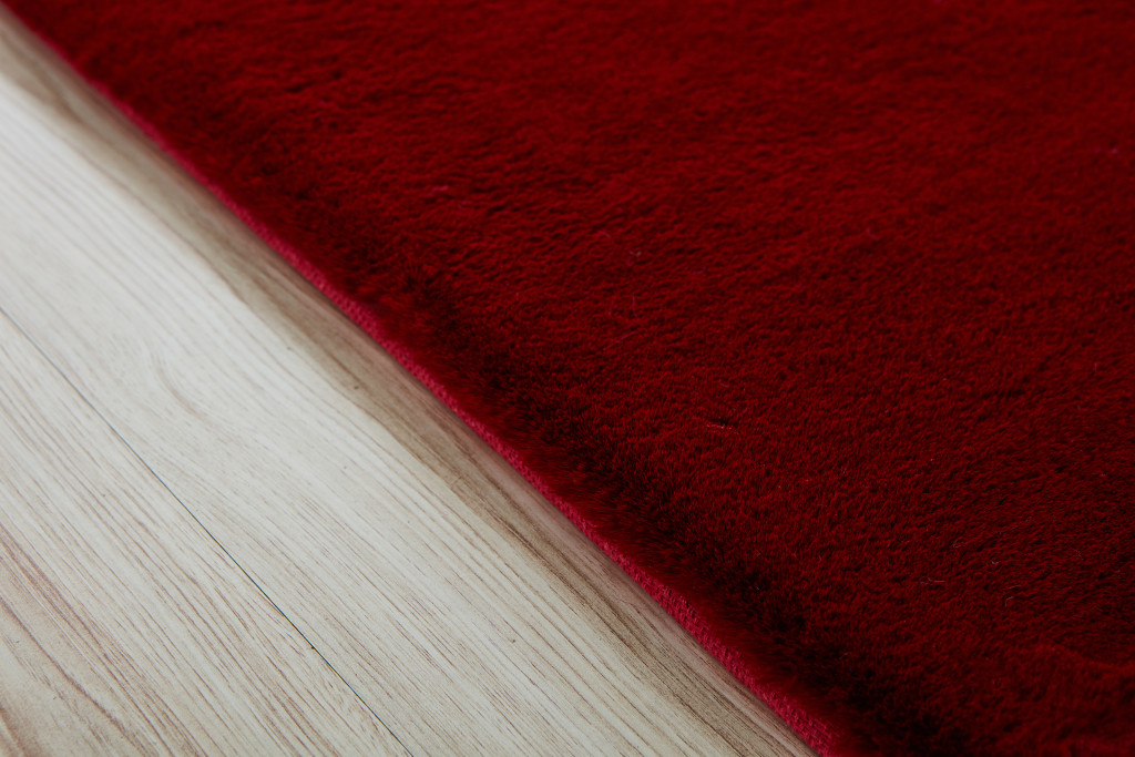 7" X 10" Burgundy FauX Fur Shag Non Skid Area Rug