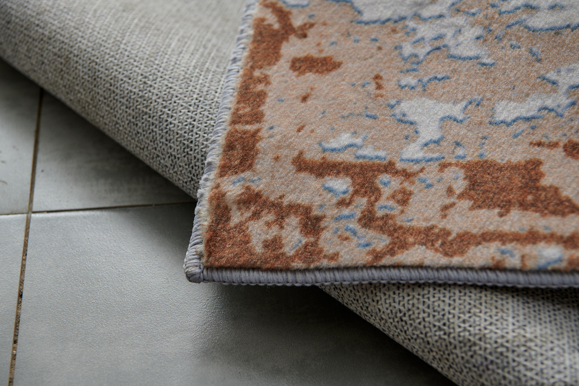 8" X 11" Gray and Brown Abstract Printed Washable Non Skid Area Rug