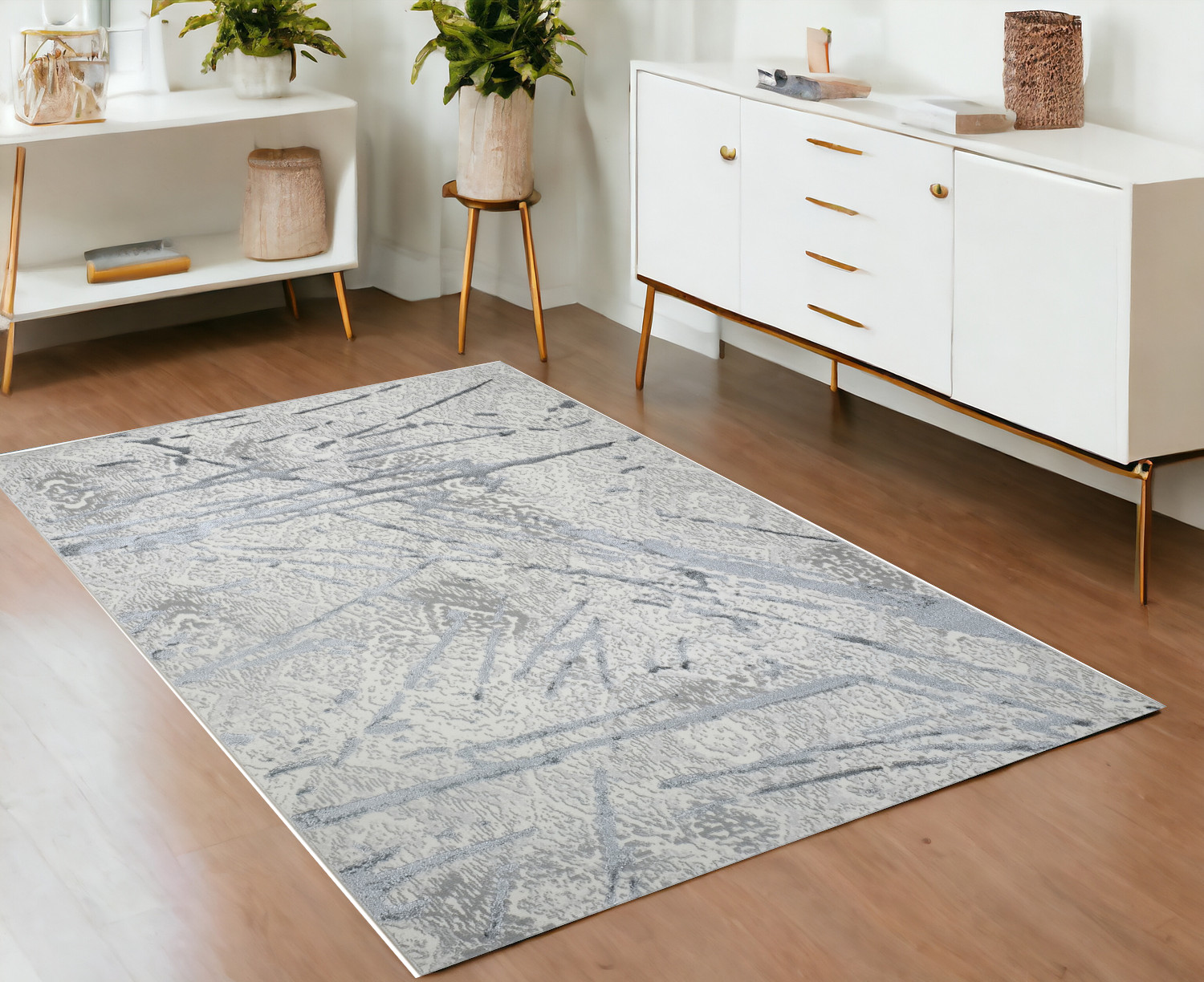 4" X 6" Gray and Silver Abstract Area Rug