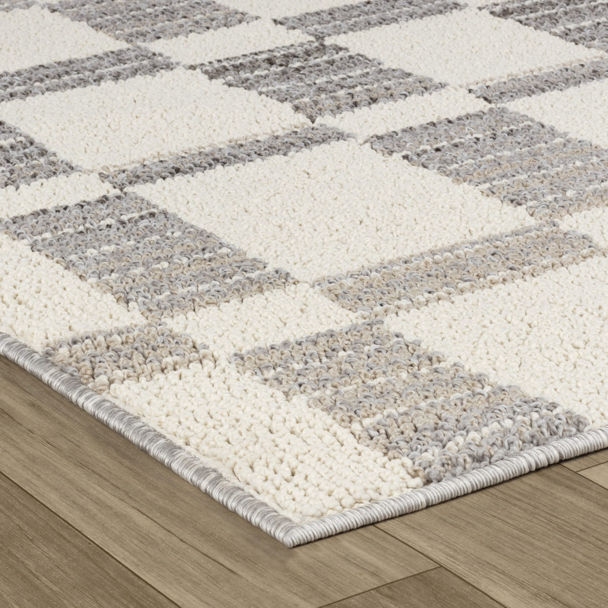 5" X 8" Gray and Beige Checkered Distressed Area Rug