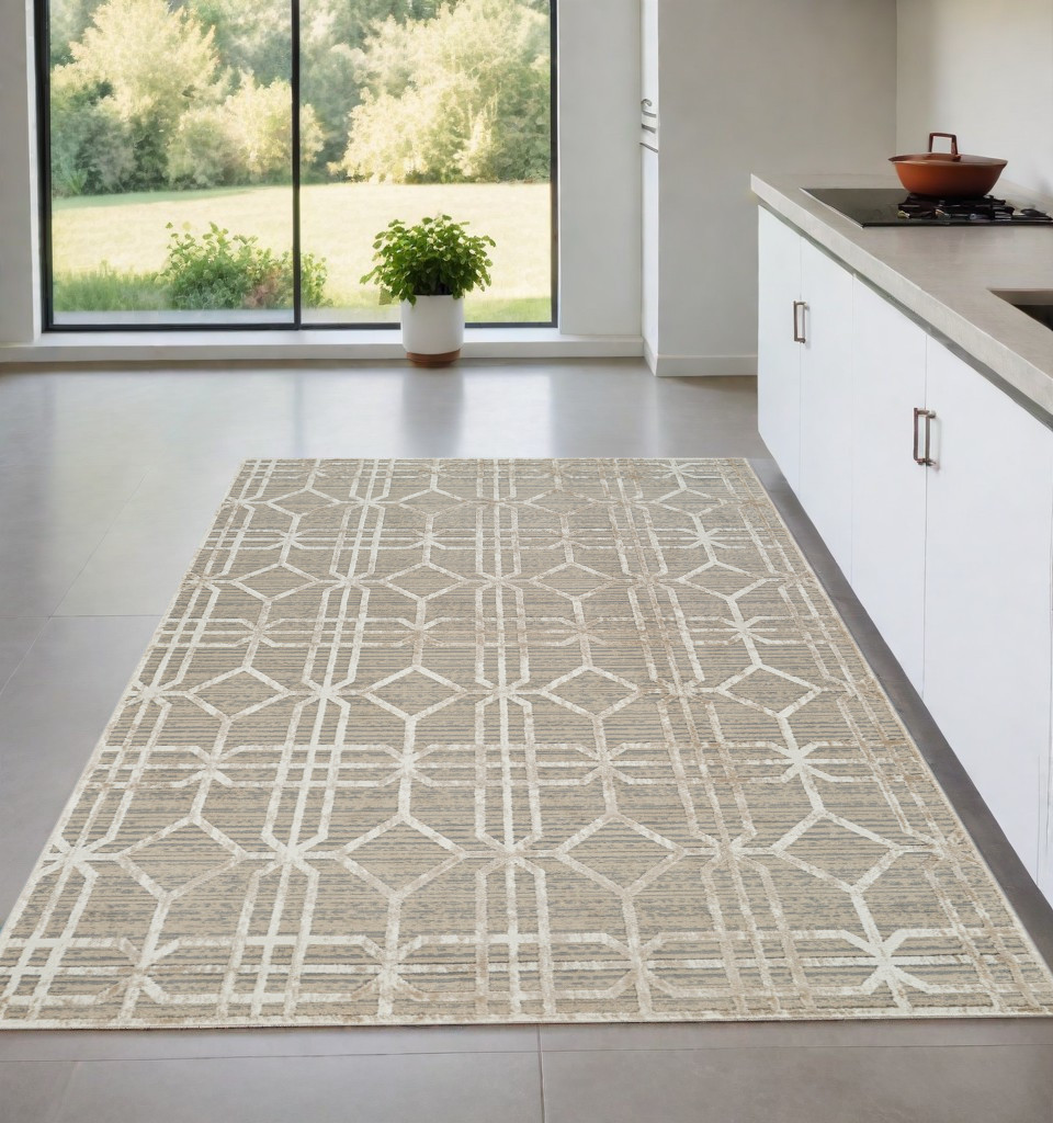4" X 6" Beige and Brown Abstract Distressed Area Rug