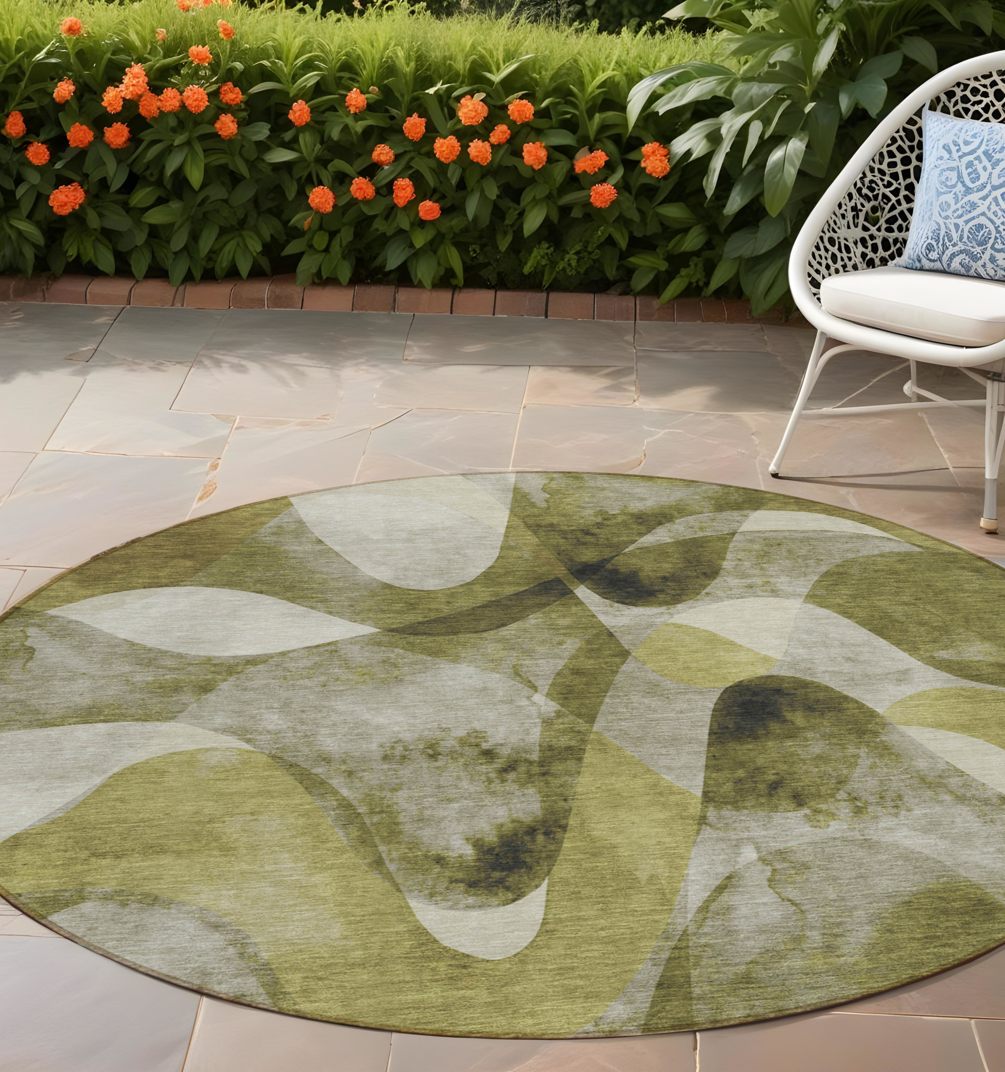 8' X 8' Olive Green Round Abstract Washable Non Skid Indoor Outdoor Area Rug-561611-1