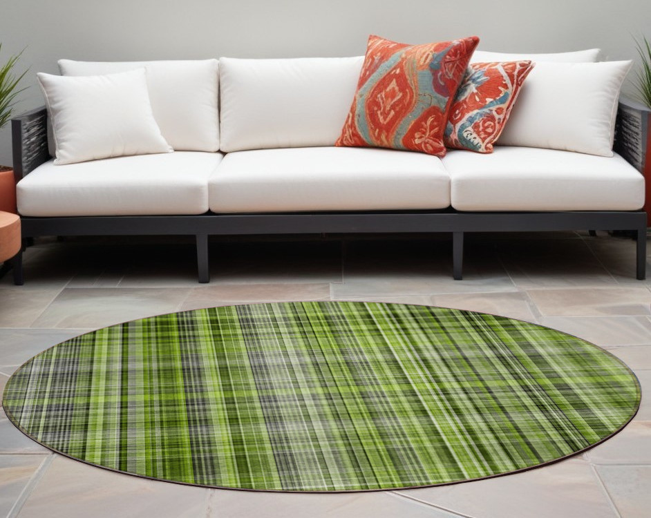 8' X 8' Green Black and Gray Round Plaid Washable Non Skid Indoor Outdoor Area Rug-561881-1