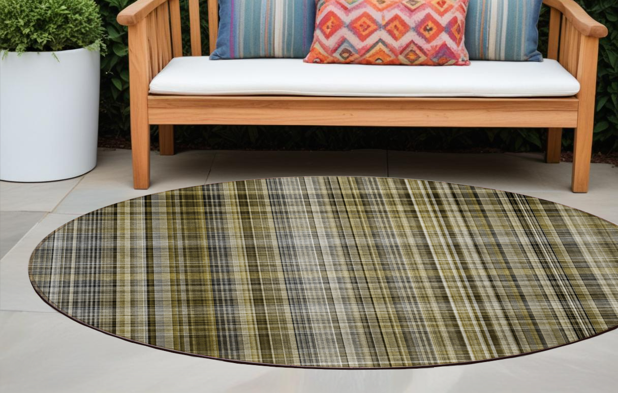 8' X 8' Green Beige and Gray Round Plaid Washable Non Skid Indoor Outdoor Area Rug-561926-1