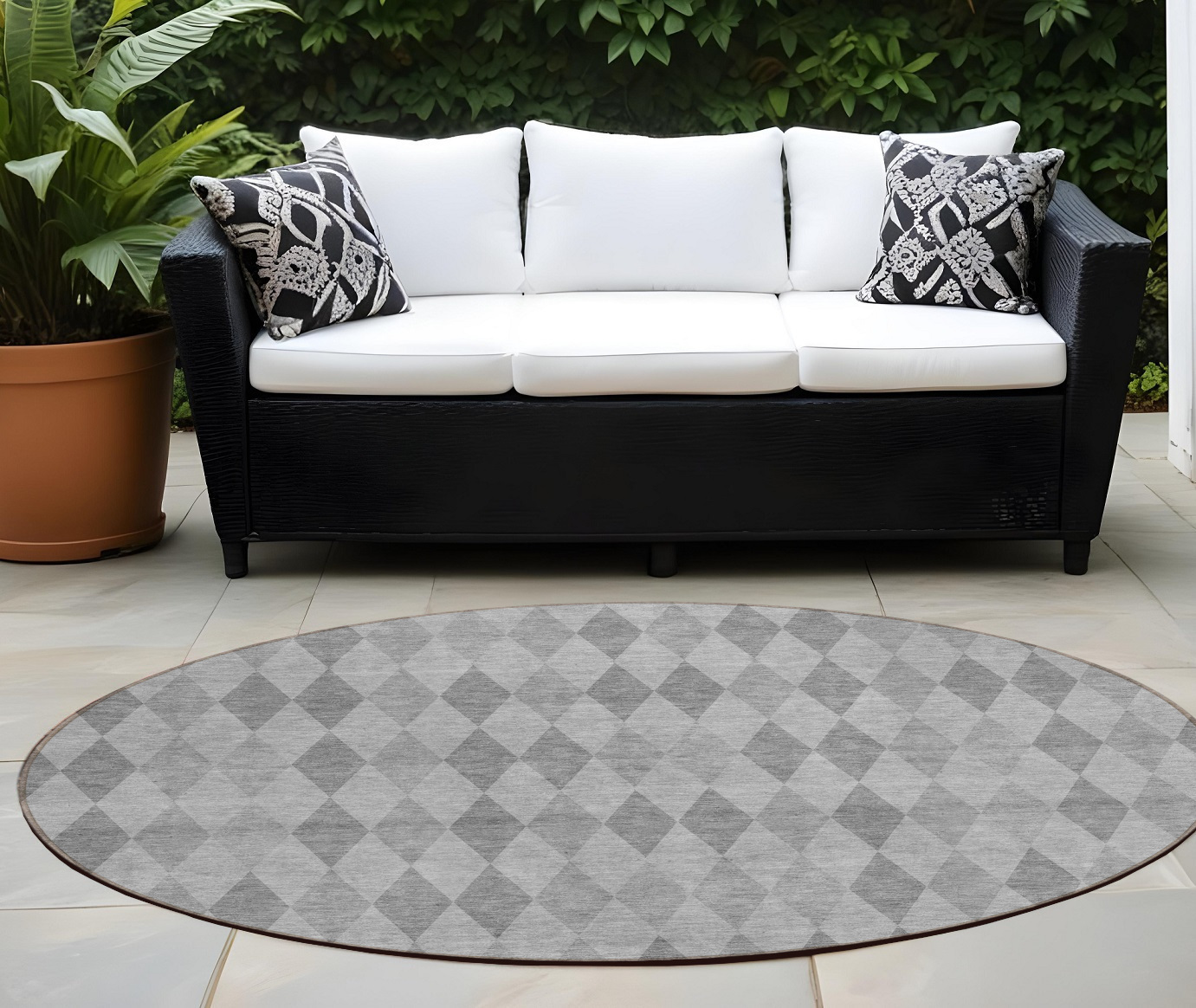 8' Round Gray Round Geometric Washable Non Skid Indoor Outdoor Area Rug-563246-1