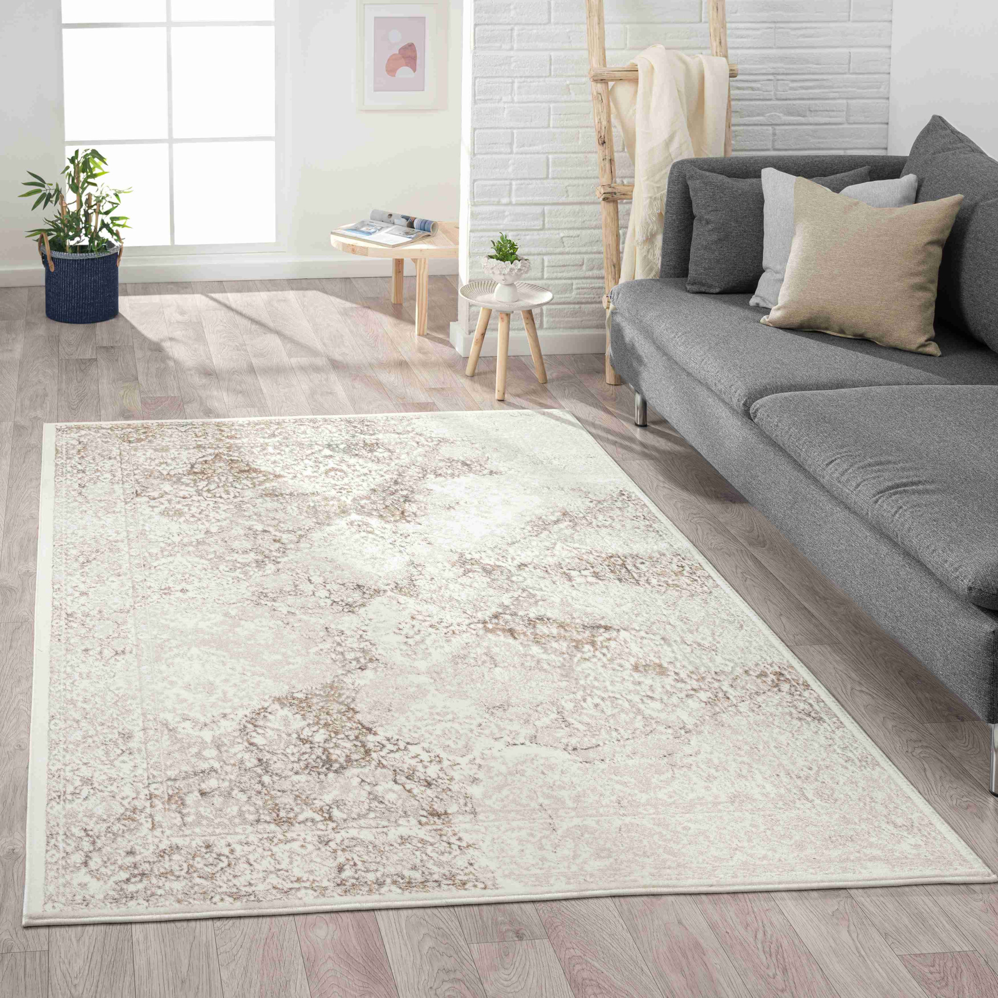 2" X 3" Beige and Ivory Damask Area Rug
