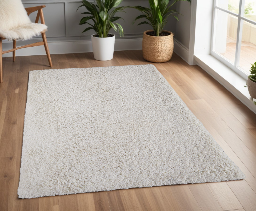 4" X 6" Ivory Shag Hand Tufted Area Rug