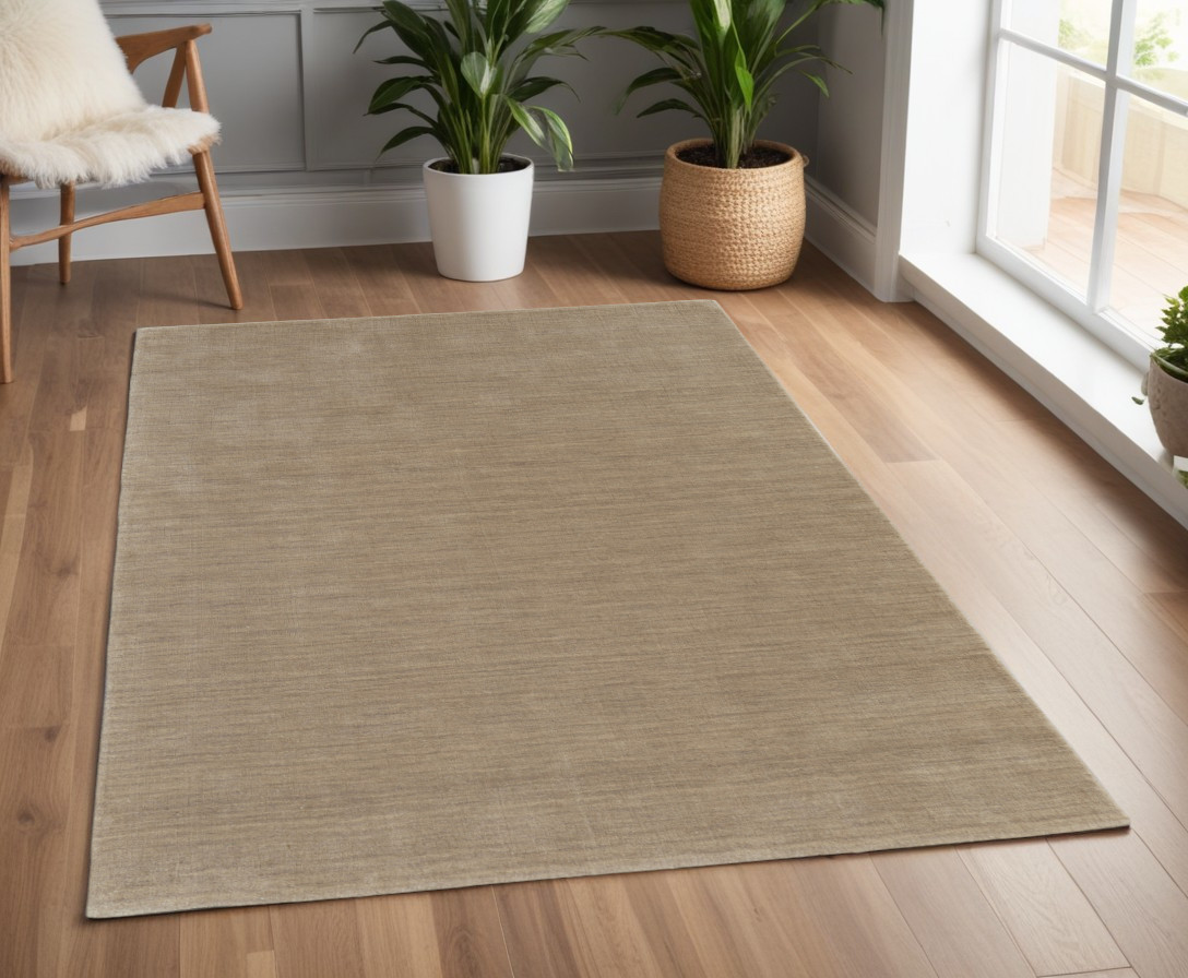 4" X 6" Tan Wool Hand Woven Area Rug