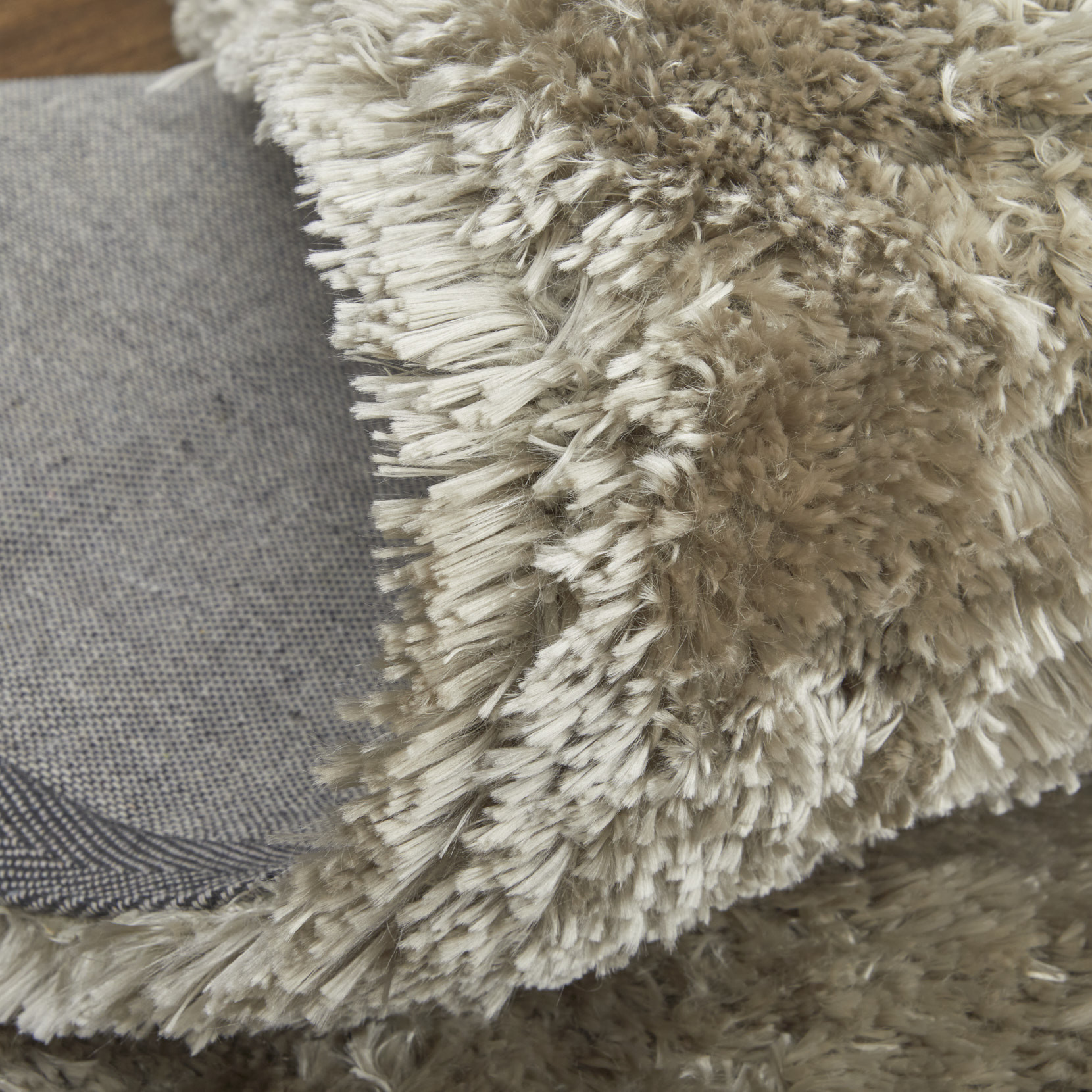 5" X 8" Gold Shag Hand Tufted Area Rug