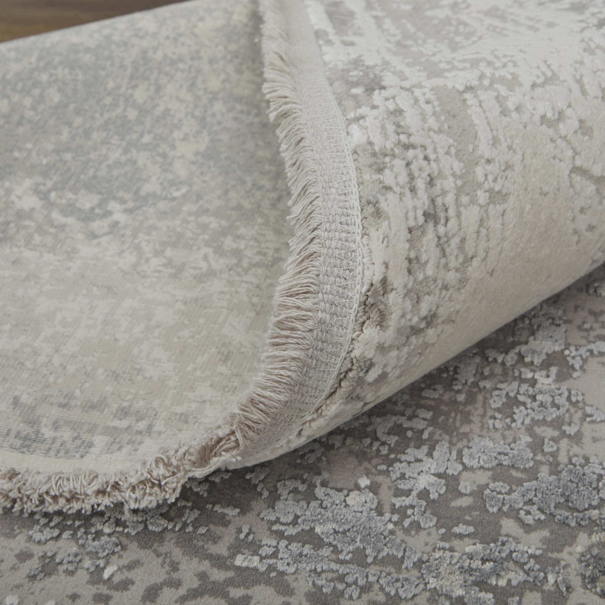 10" X 13" Gray Abstract Power Loom Area Rug With Fringe