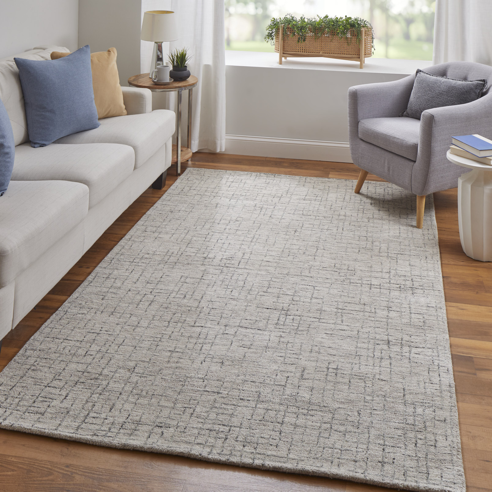 8" X 10" Ivory and Gray Wool Hand Tufted Distressed Area Rug
