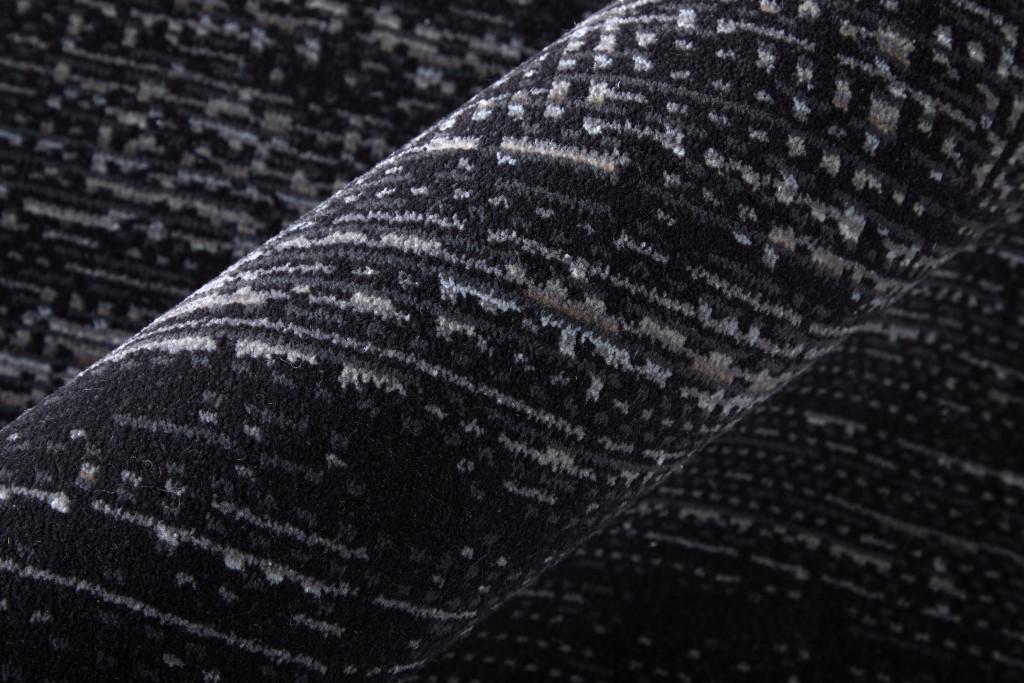 7" X 10" Black and Gray Power Loom Area Rug