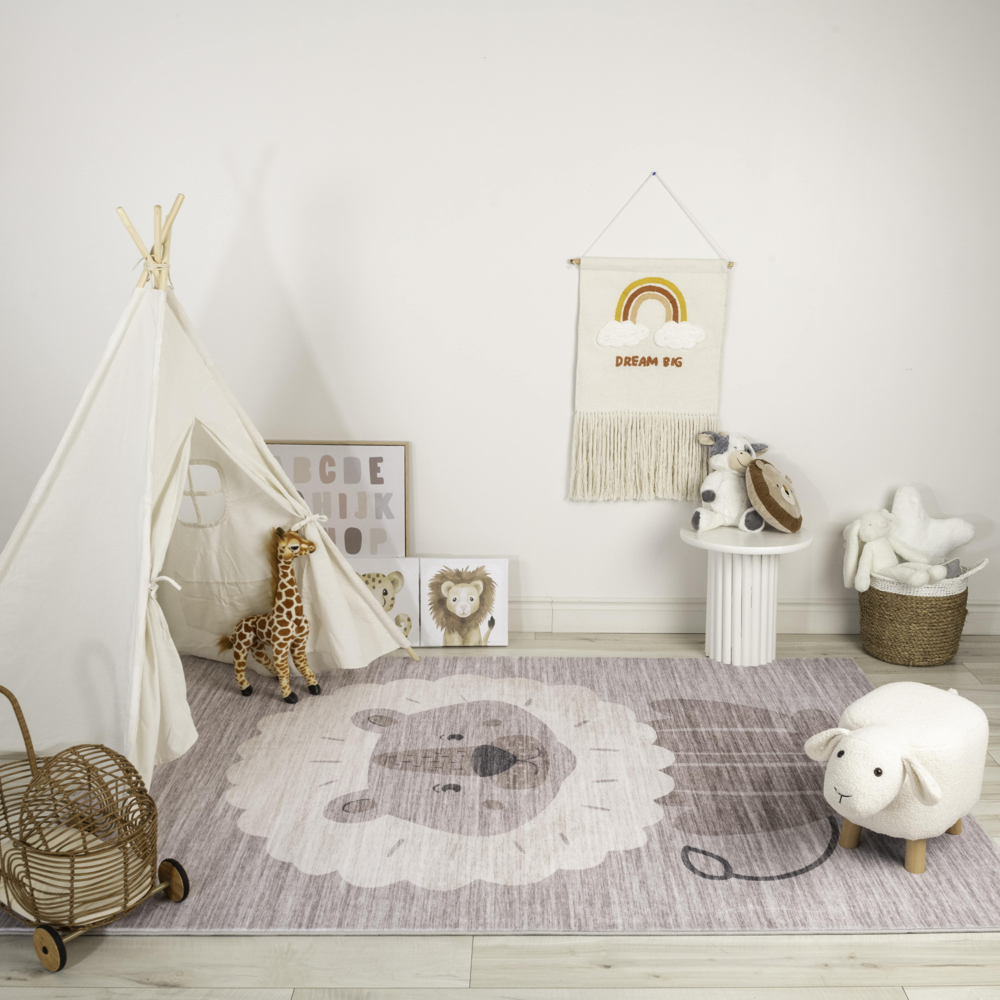 5" X 8" Beige and Gray Juvenile Animals Youthful Area Rug