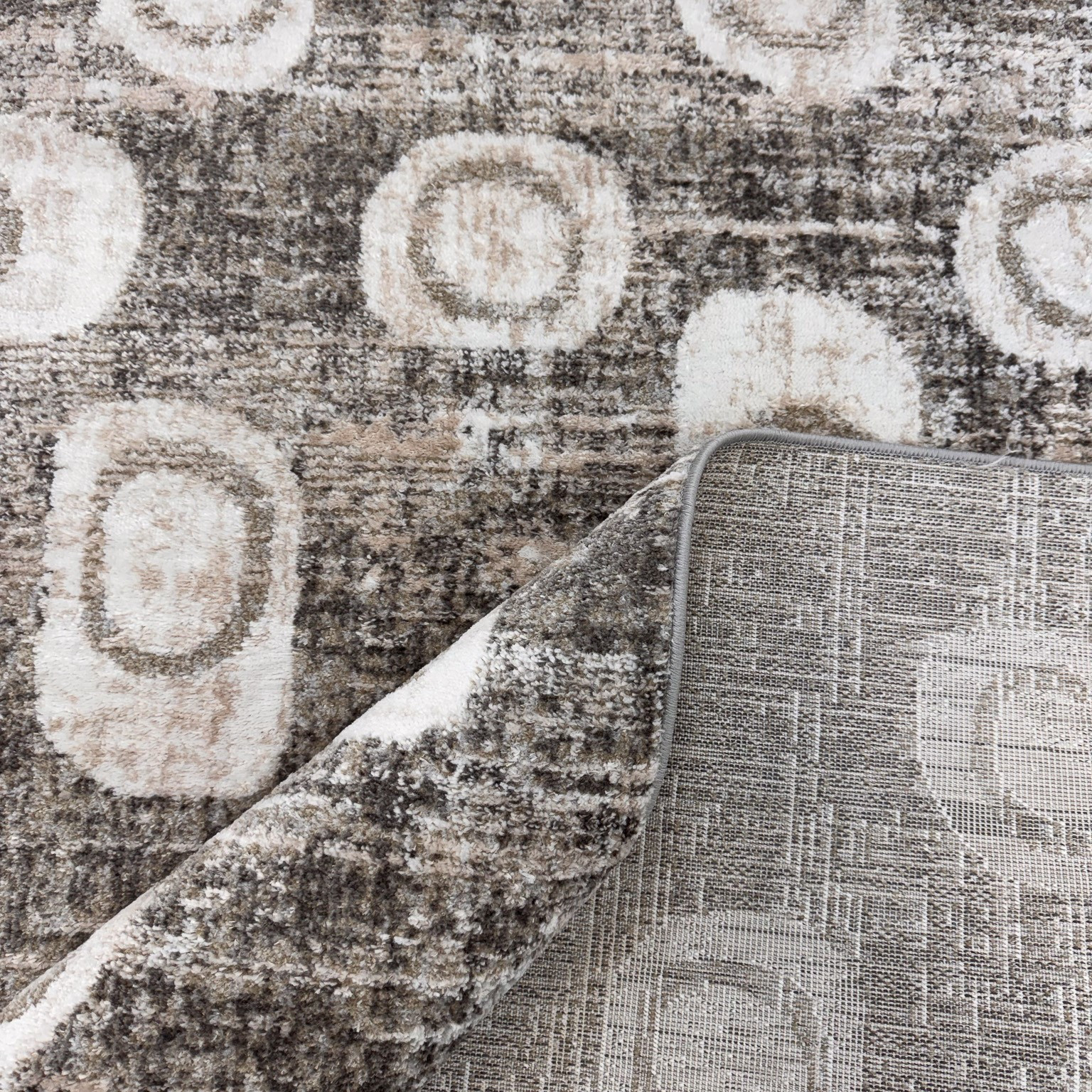 4" X 6" Brown and Beige Abstract Area Rug