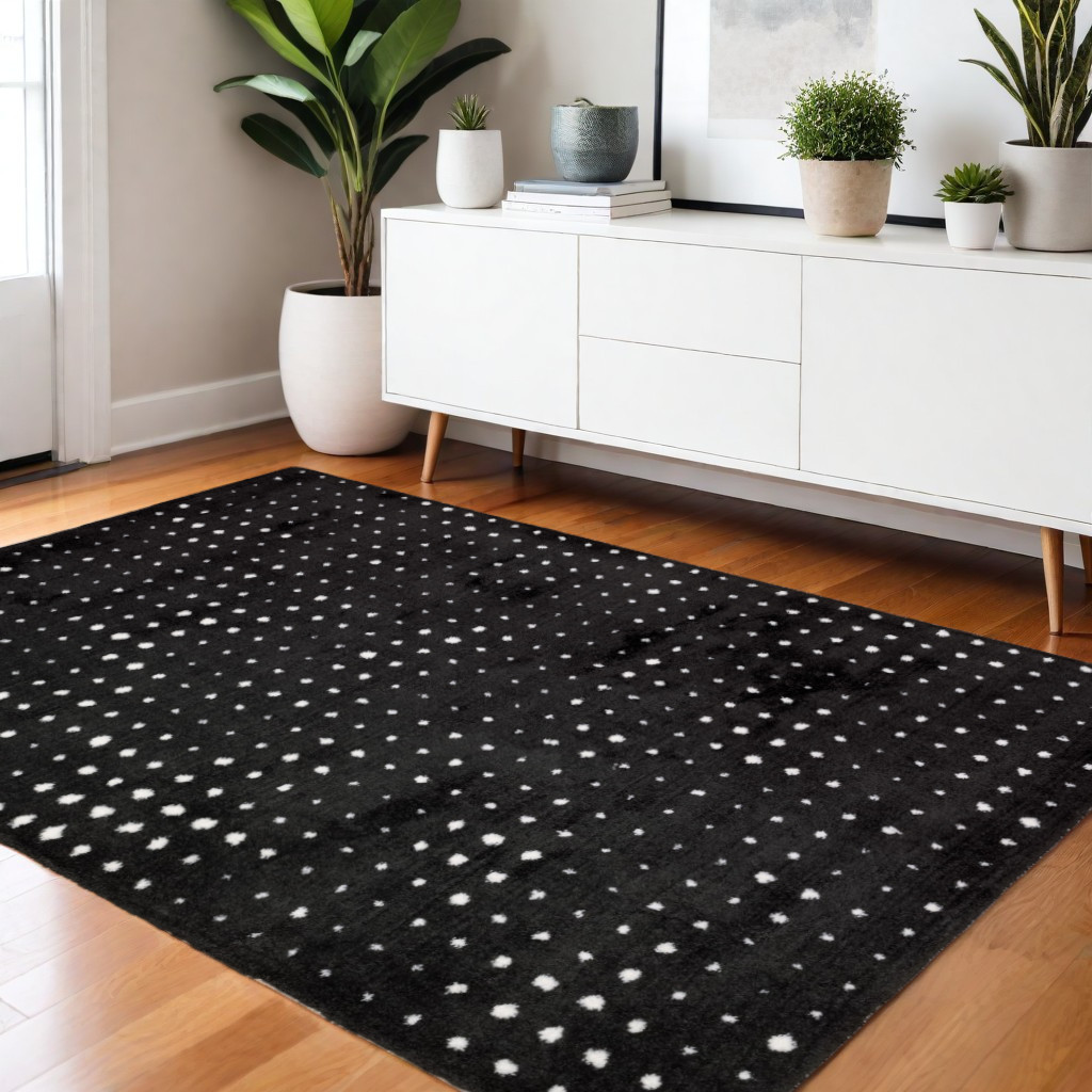 4' X 6' Black And Ivory Geometric Area Rug-575049-1