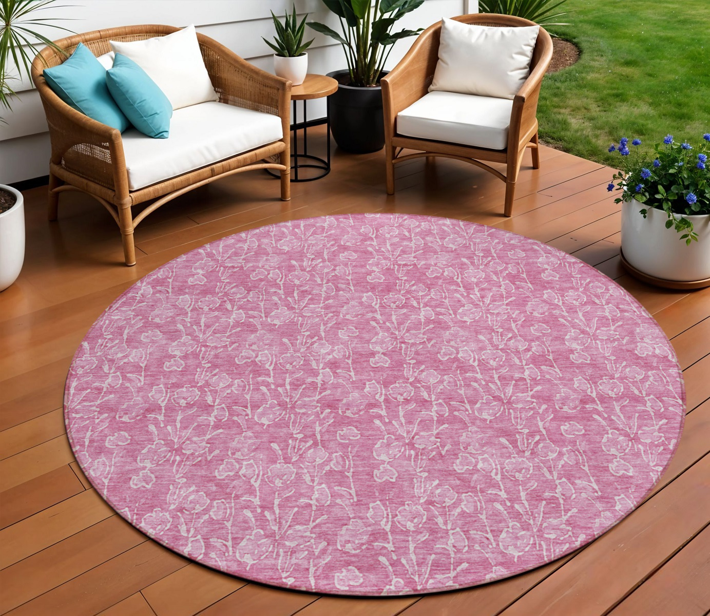 8' Blush And Ivory Round Floral Washable Indoor Outdoor Area Rug-581854-1