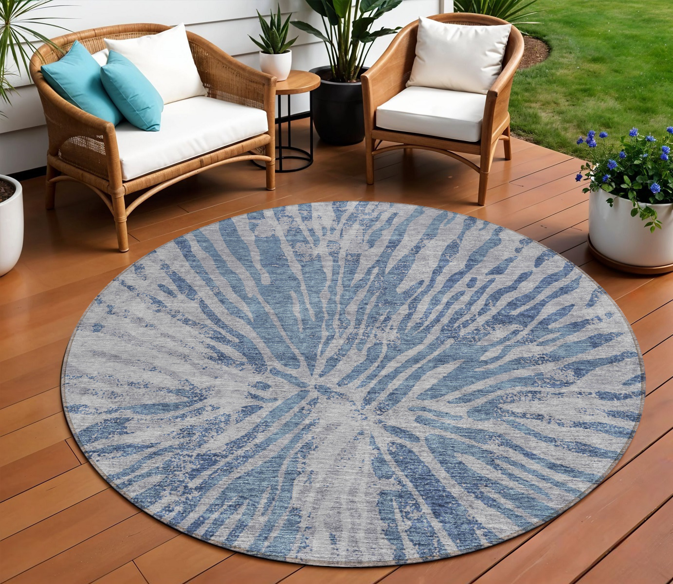 8' Blue Gray And Silver Round Abstract Washable Indoor Outdoor Area Rug-588006-1