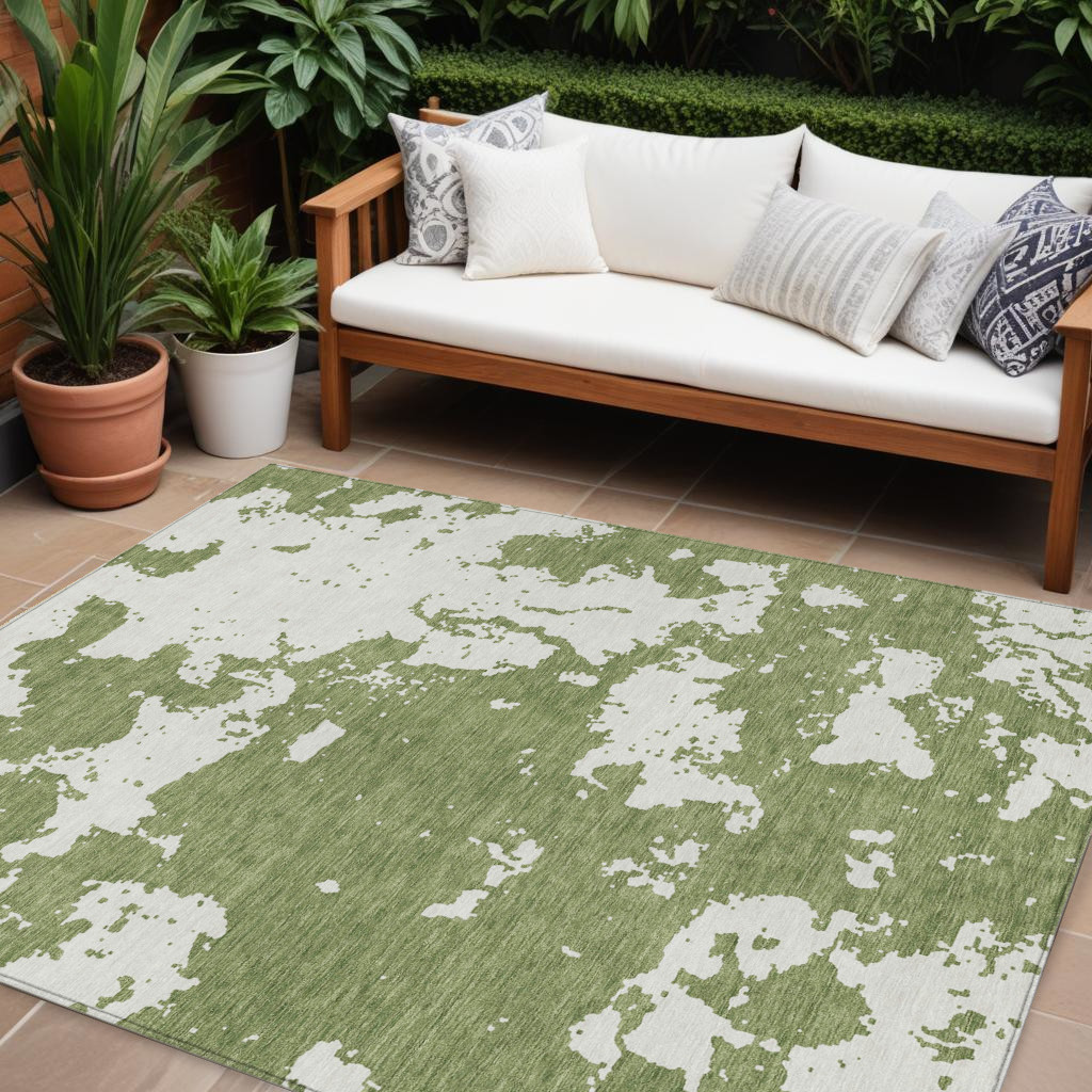 8' X 10' Green And Ivory Abstract Washable Indoor Outdoor Area Rug-593339-1