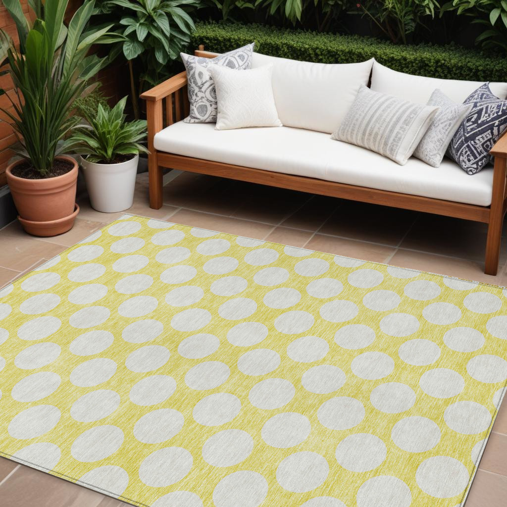 9' X 12' Yellow And Gray Polka Dot Washable Indoor Outdoor Area Rug-595287-1