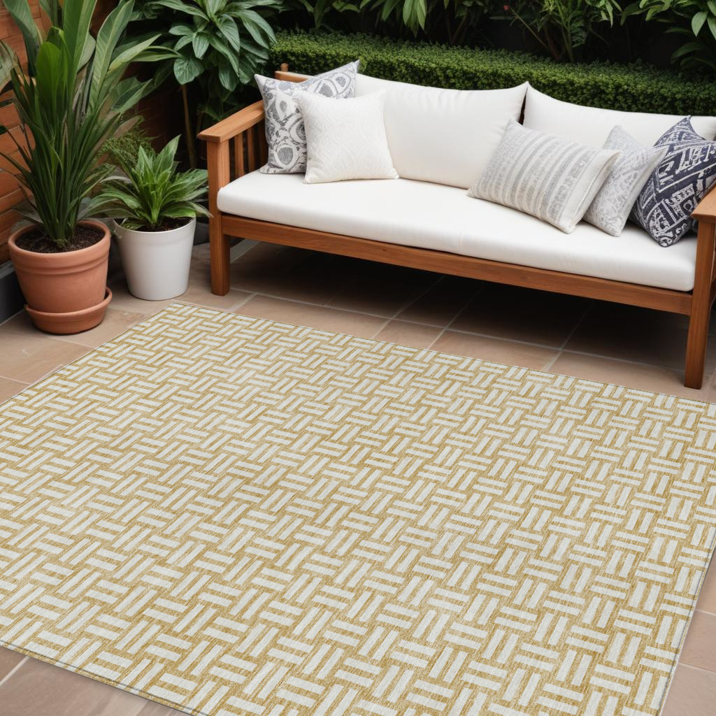 9' X 12' Gold And Beige Geometric Washable Indoor Outdoor Area Rug-595557-1