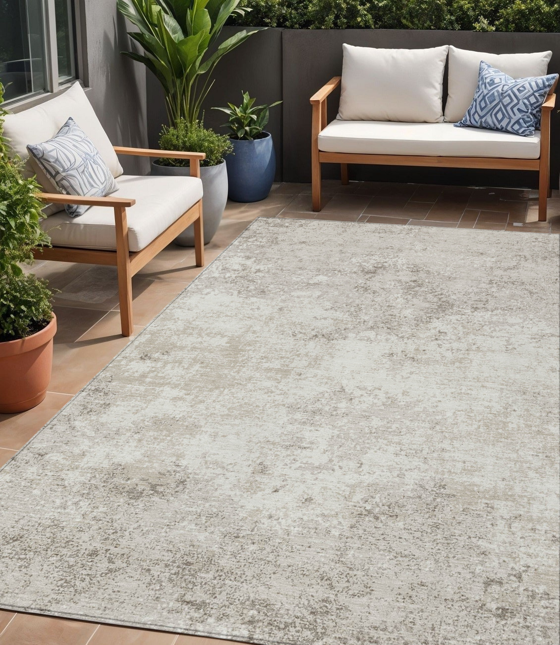 5' X 8' Ivory And Beige Abstract Washable Indoor Outdoor Area Rug-599503-1