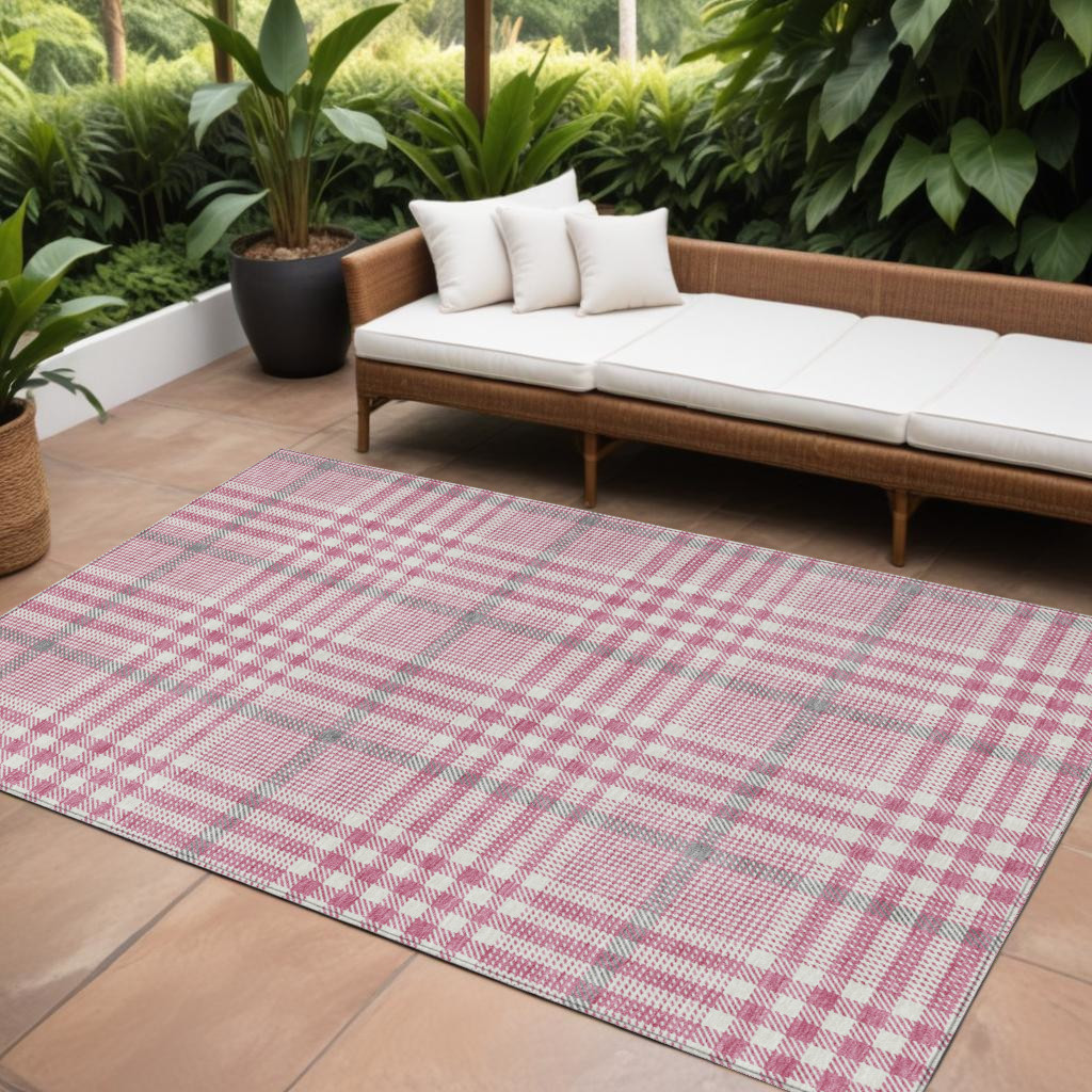 8' X 10' Blush Gray And Ivory Plaid Washable Indoor Outdoor Area Rug-601461-1