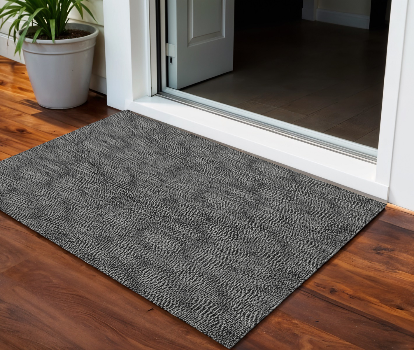 3' X 5' Black And Ivory Geometric Washable Indoor Outdoor Area Rug-602341-1