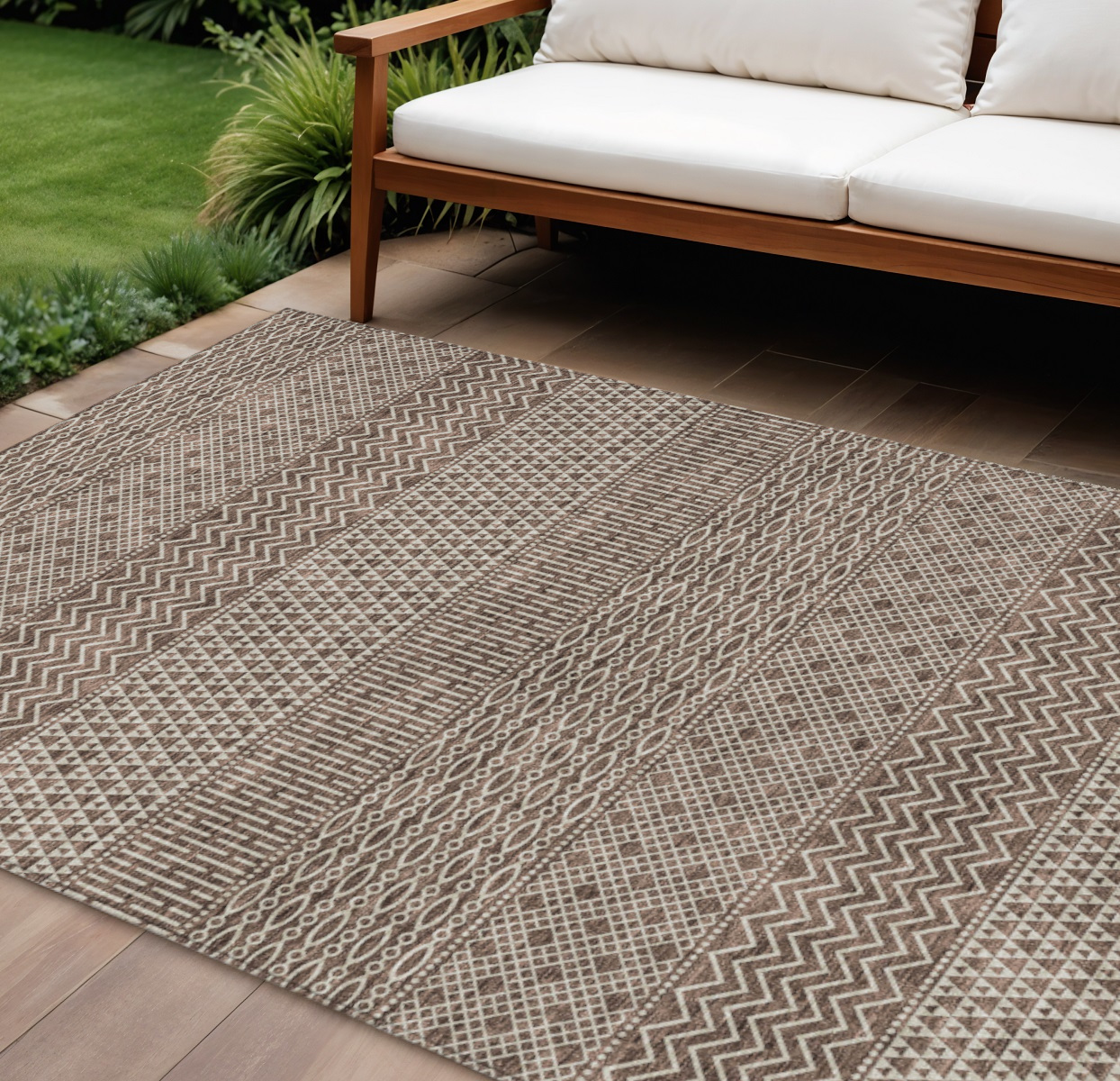 8' X 10' Brown And Ivory Chevron Washable Indoor Outdoor Area Rug-612247-1