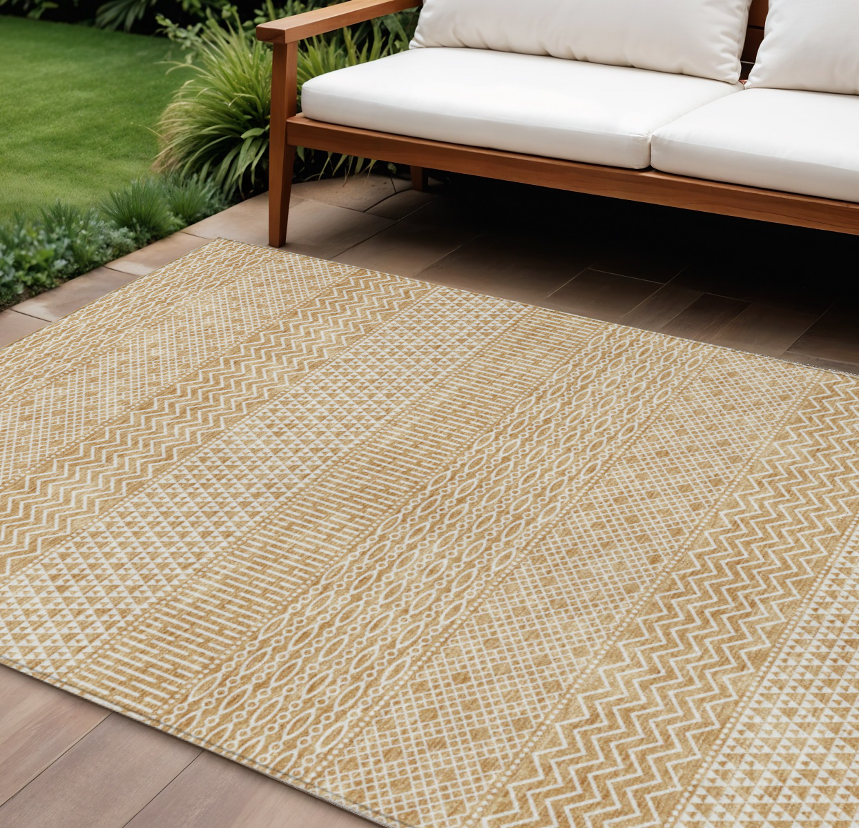 9' X 12' Gold And Ivory Chevron Washable Indoor Outdoor Area Rug-612260-1