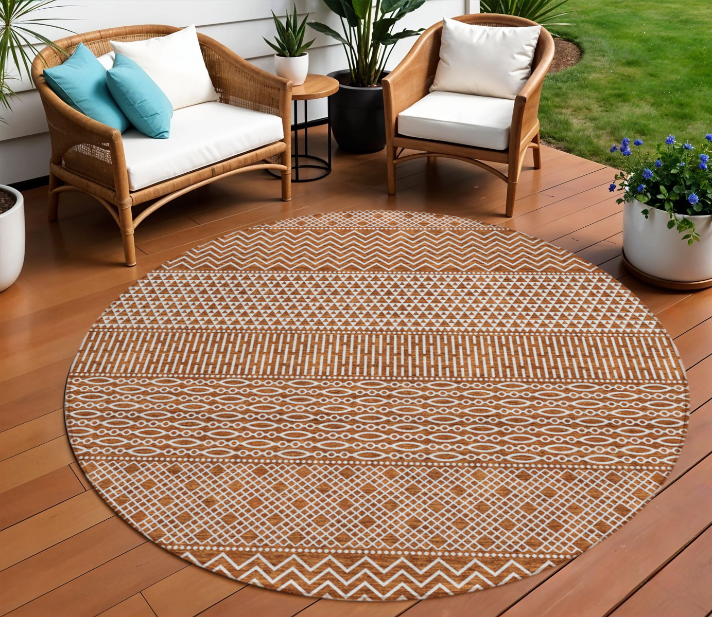 8' Orange And Ivory Round Chevron Washable Indoor Outdoor Area Rug-612288-1