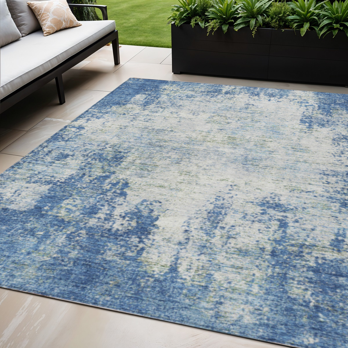 5' X 8' Denim Blue And Ivory Abstract Washable Indoor Outdoor Area Rug-612317-1