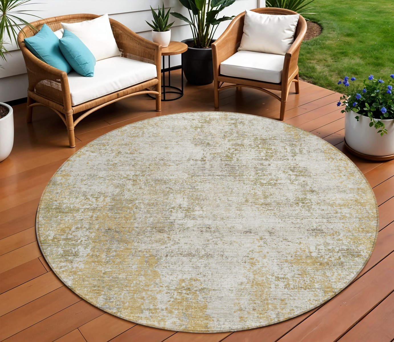 8' Wheat And Ivory Round Abstract Washable Indoor Outdoor Area Rug-612378-1