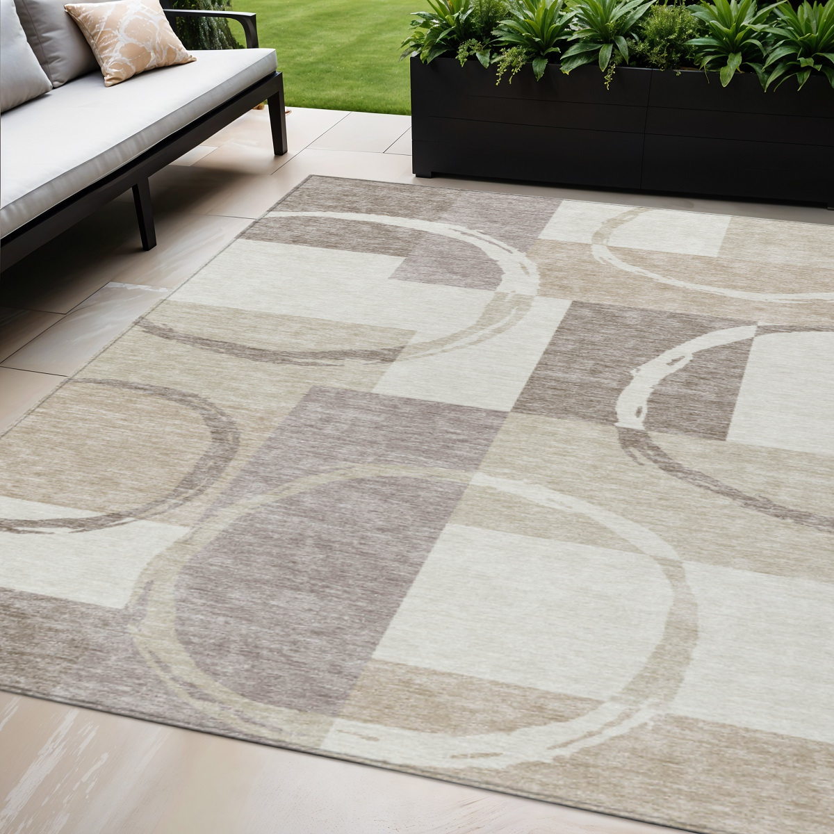 5' X 8' Ivory And Beige Geometric Washable Indoor Outdoor Area Rug-612582-1