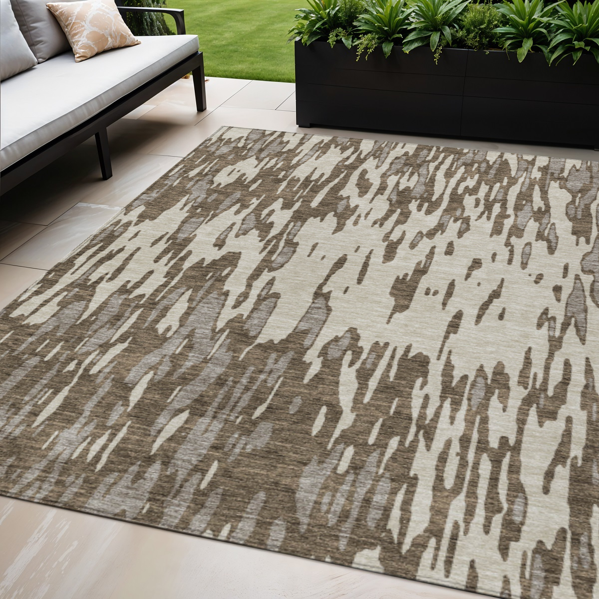 5' X 8' Brown And Ivory Abstract Washable Indoor Outdoor Area Rug-612642-1