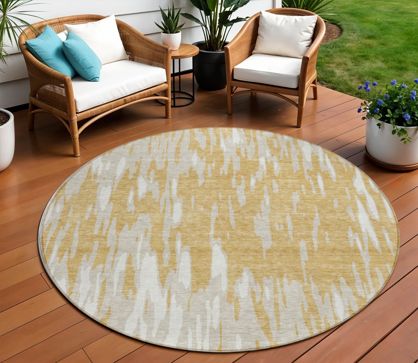 8' Gold And Ivory Round Abstract Washable Indoor Outdoor Area Rug-612661-1