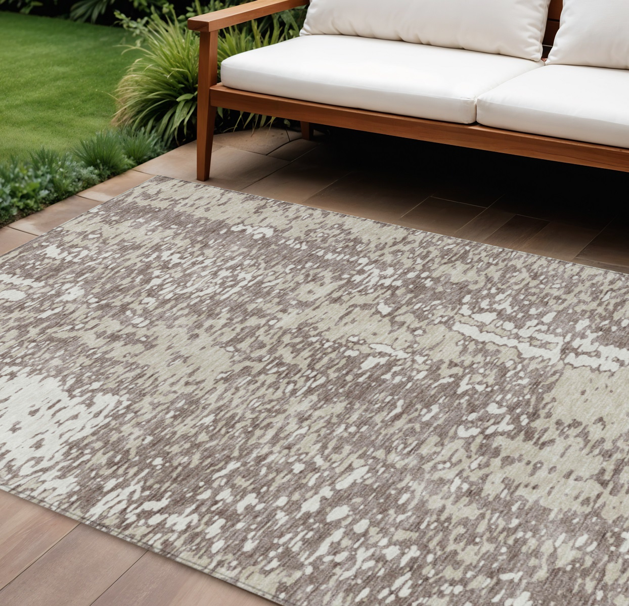 8' X 10' Taupe And Ivory Abstract Washable Indoor Outdoor Area Rug-612968-1