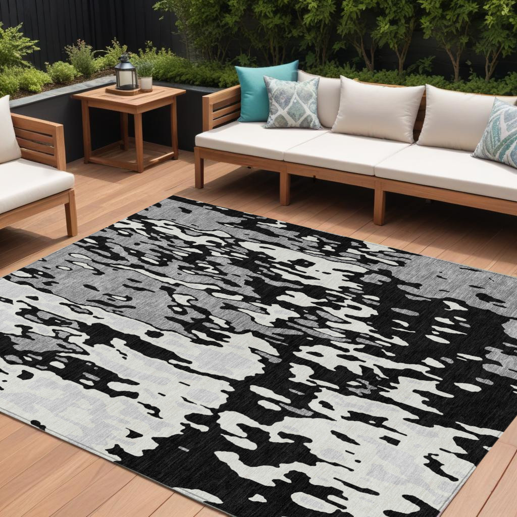 9' X 12' Black And Ivory Abstract Washable Indoor Outdoor Area Rug-613330-1