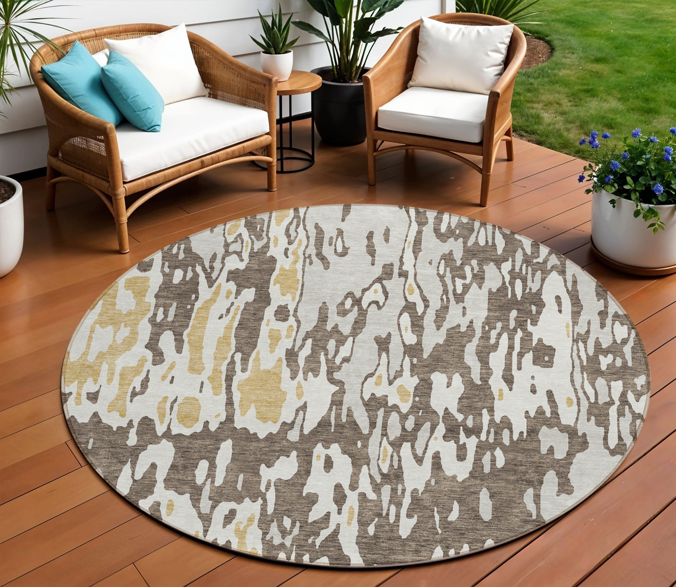 8' Brown And Ivory Round Abstract Washable Indoor Outdoor Area Rug-613334-1