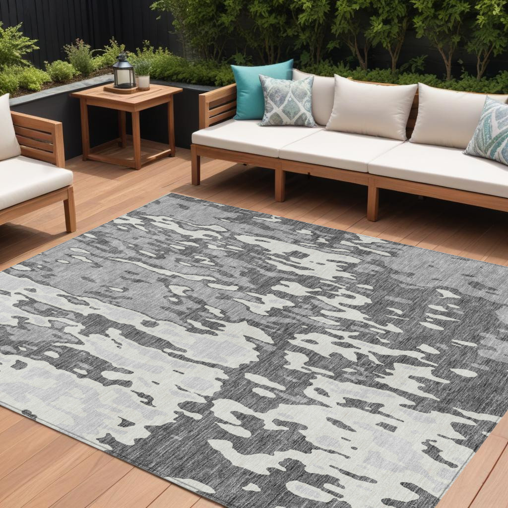 8' X 10' Gray And Ivory Abstract Washable Indoor Outdoor Area Rug-613347-1