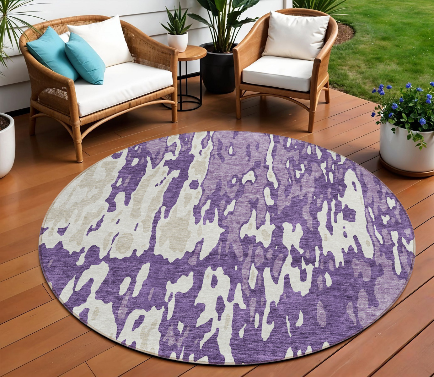 8' Purple And Ivory Round Abstract Washable Indoor Outdoor Area Rug-613370-1