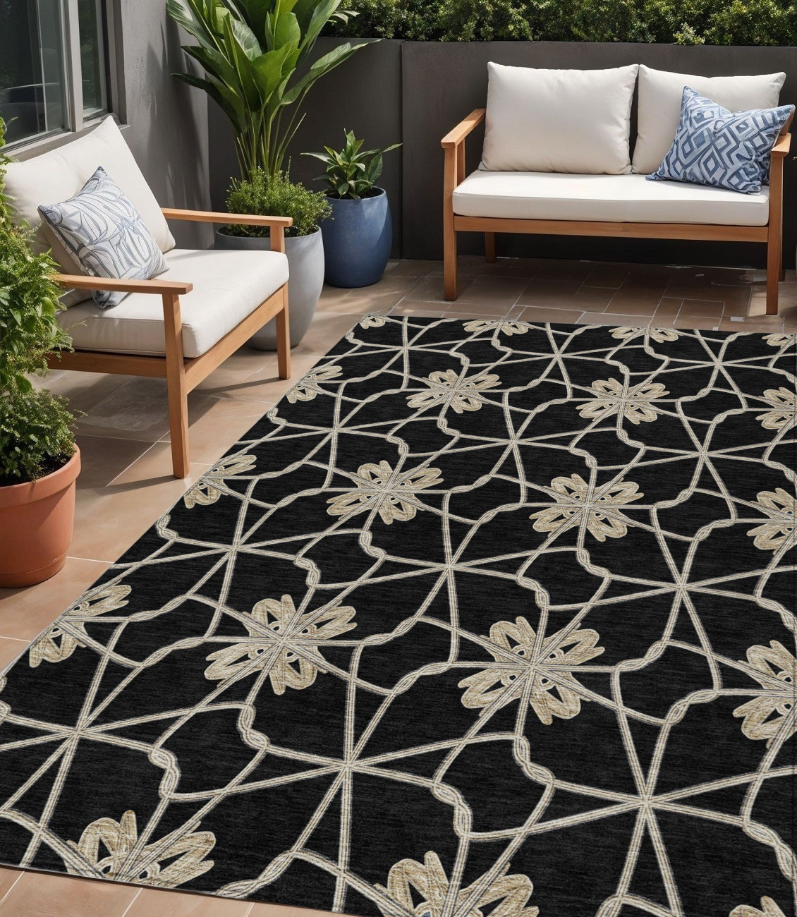 5' X 8' Black And Ivory Geometric Washable Indoor Outdoor Area Rug-613405-1