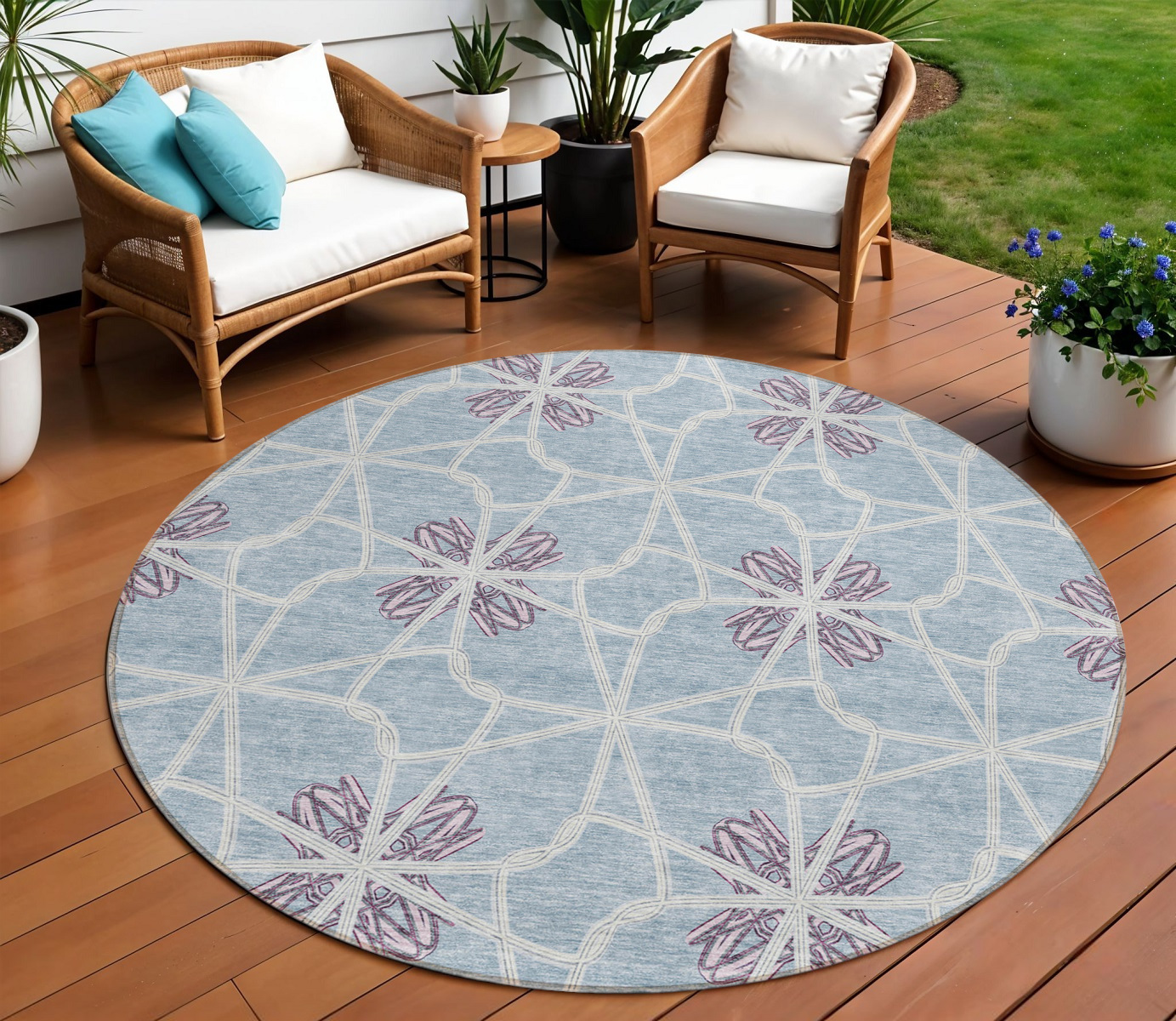 8' Denim Blue And Ivory Round Geometric Washable Indoor Outdoor Area Rug-613430-1