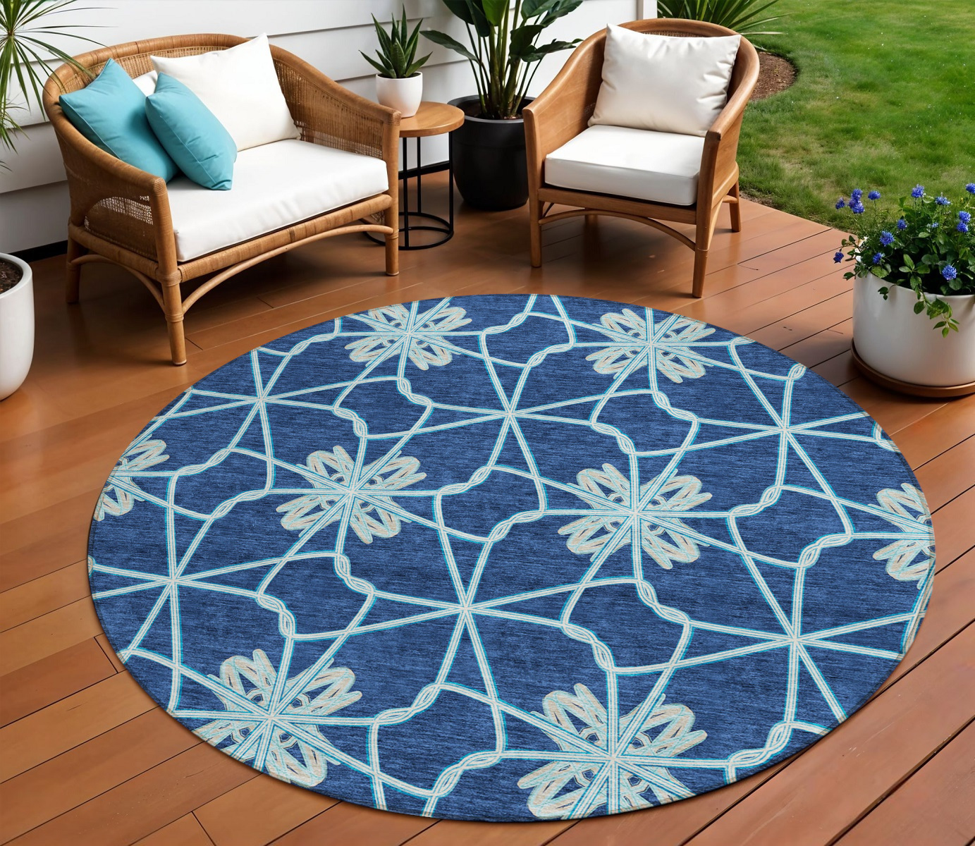 8' Navy Blue And Aqua Round Geometric Washable Indoor Outdoor Area Rug-613442-1