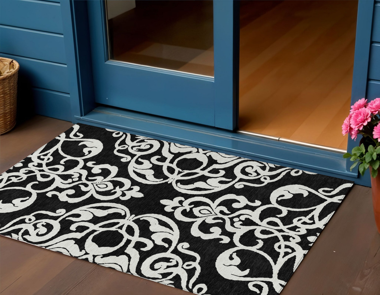 3' X 5' Black And Ivory Damask Washable Indoor Outdoor Area Rug-614407-1