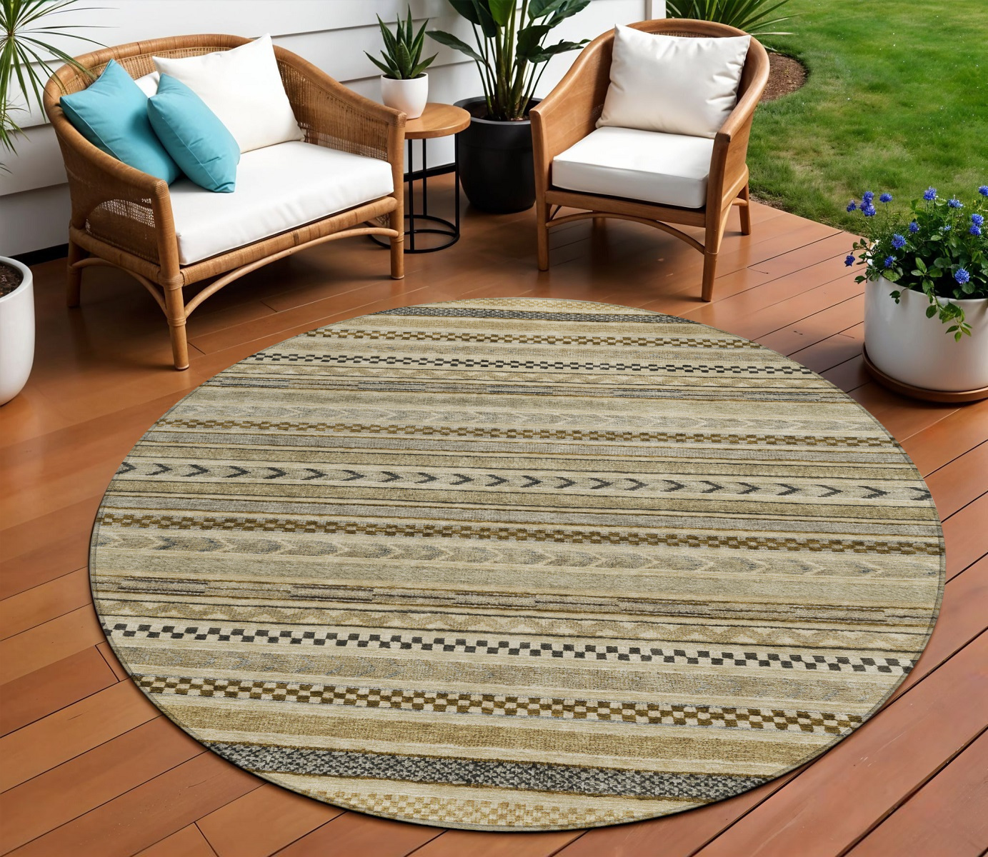 8' Chocolate And Taupe Round Striped Washable Indoor Outdoor Area Rug-615334-1