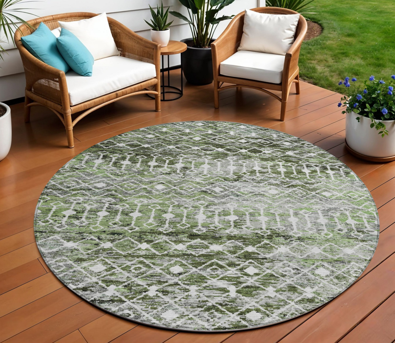 8' Olive Green And Ivory Round Argyle Washable Indoor Outdoor Area Rug-615808-1