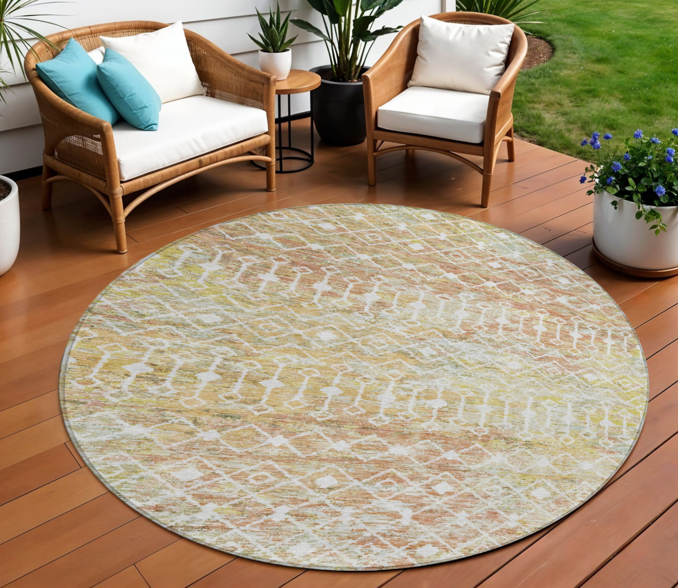 8' Peach And Ivory Round Argyle Washable Indoor Outdoor Area Rug-615814-1
